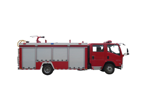 五十鈴3-5噸水罐消防車